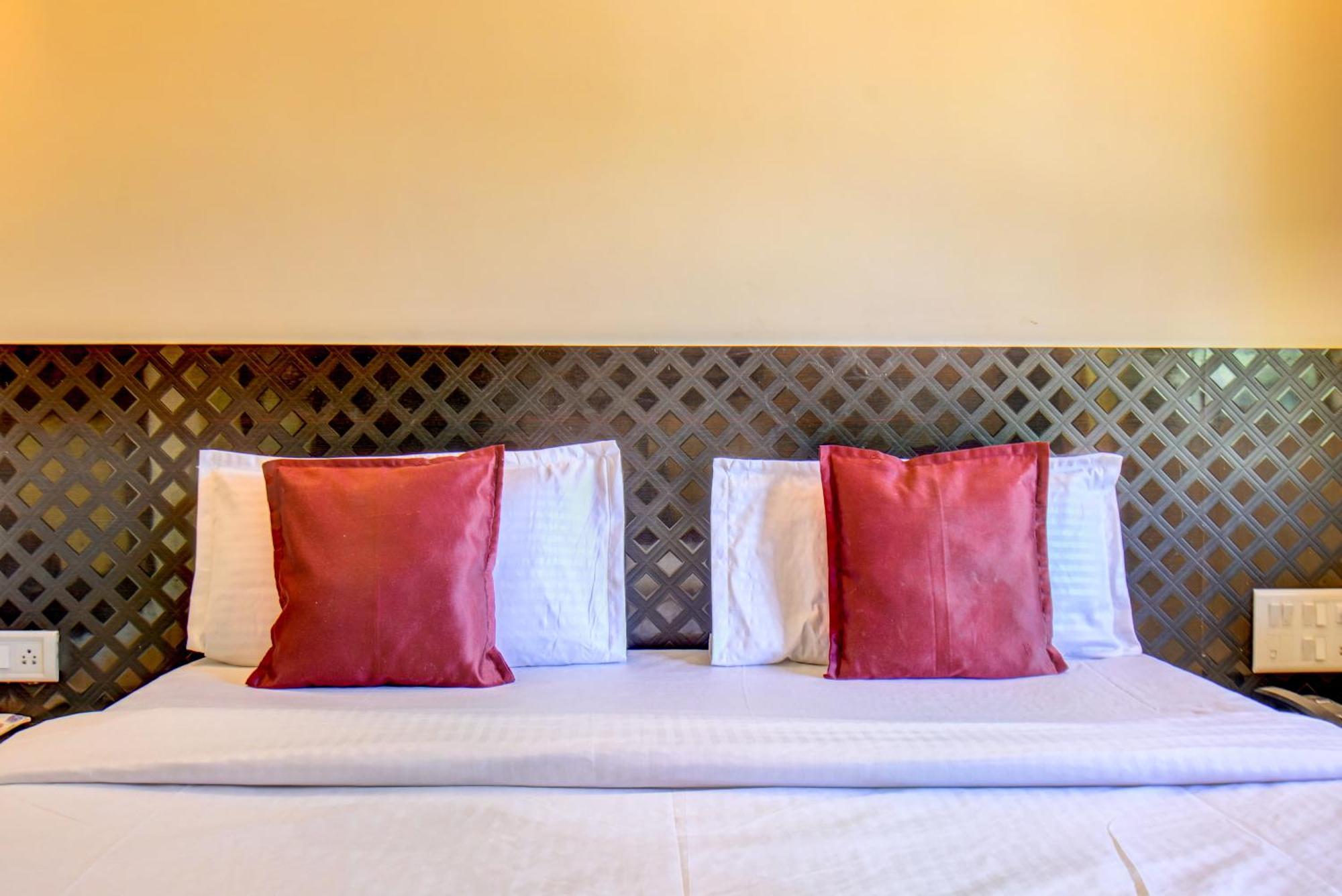 New Jijau Residency, Mahabaleshwar Hotel Buitenkant foto